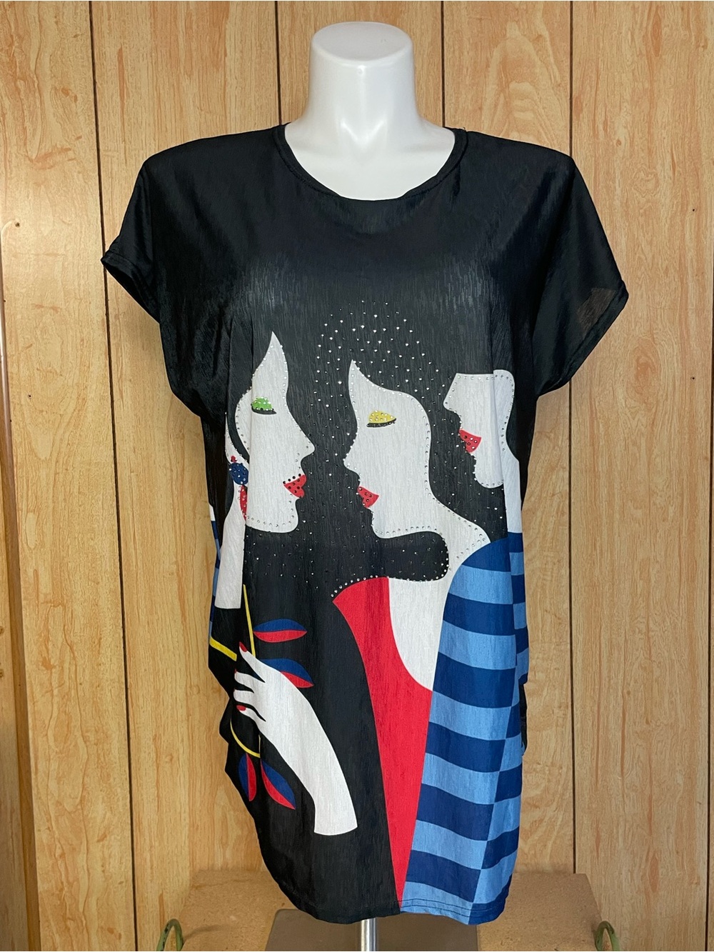Model France Black Graphic Women’s Short-Sleeve Blouse SZ - One